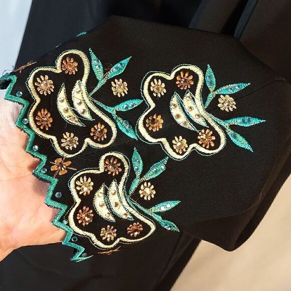 Beaded Hijab & Dress  - Picture 3 of 10